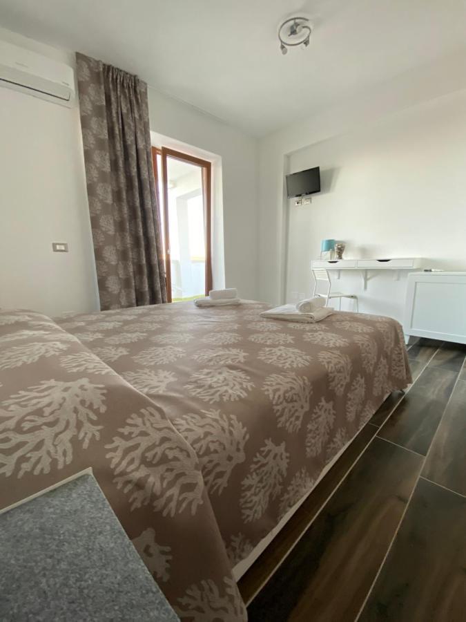 Manfredi Sea Room Vieste Exterior foto