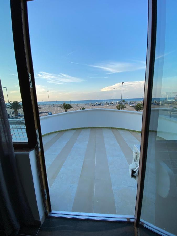 Manfredi Sea Room Vieste Exterior foto