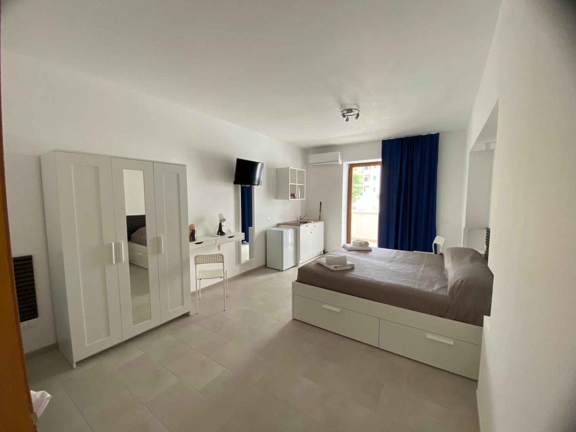 Manfredi Sea Room Vieste Exterior foto